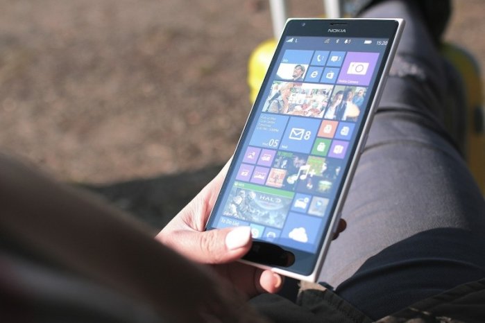 Les 11 applications indispensables pour voyager tranquillement